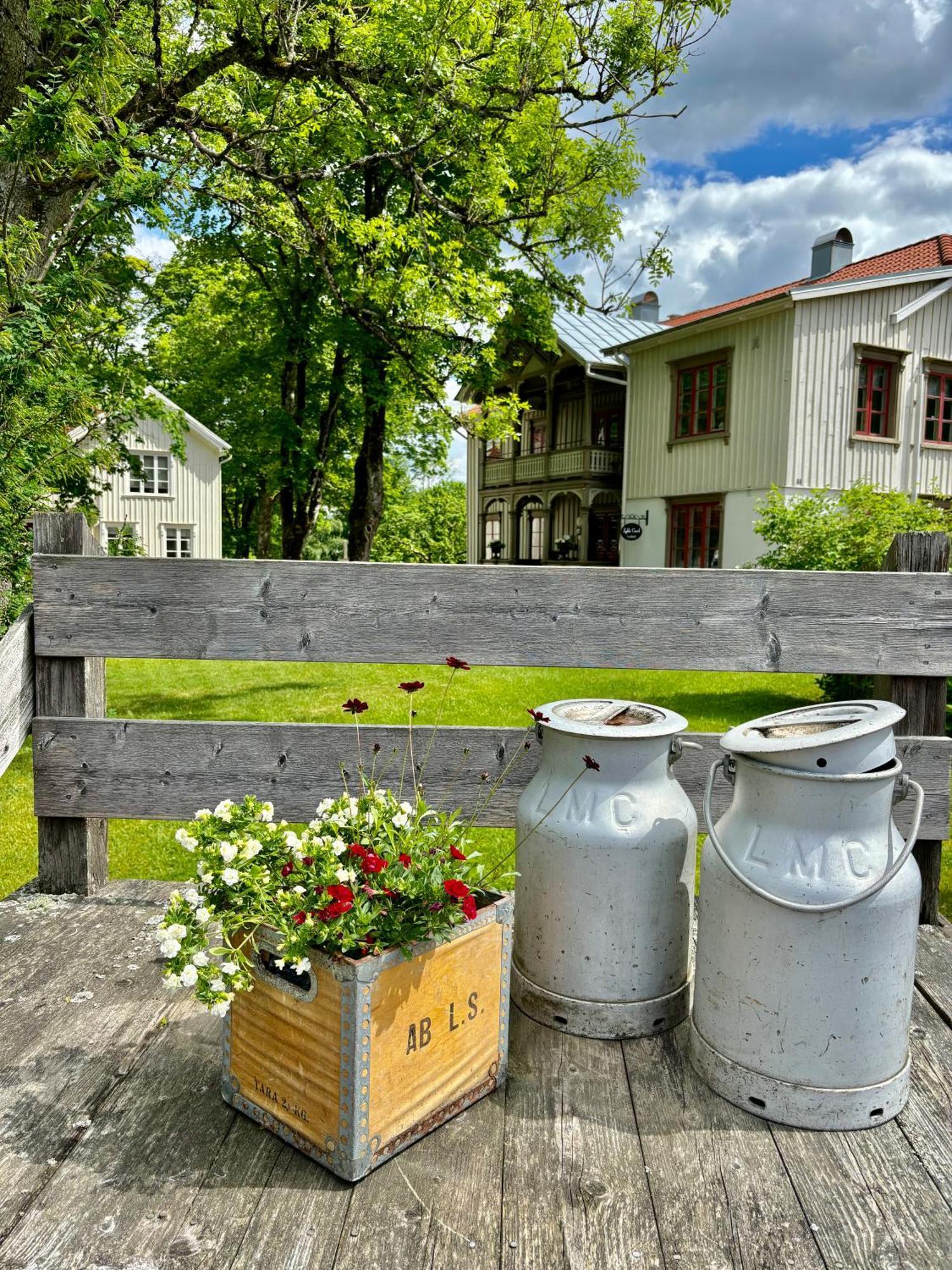 Lydde Gard Hotel Kinna Ngoại thất bức ảnh