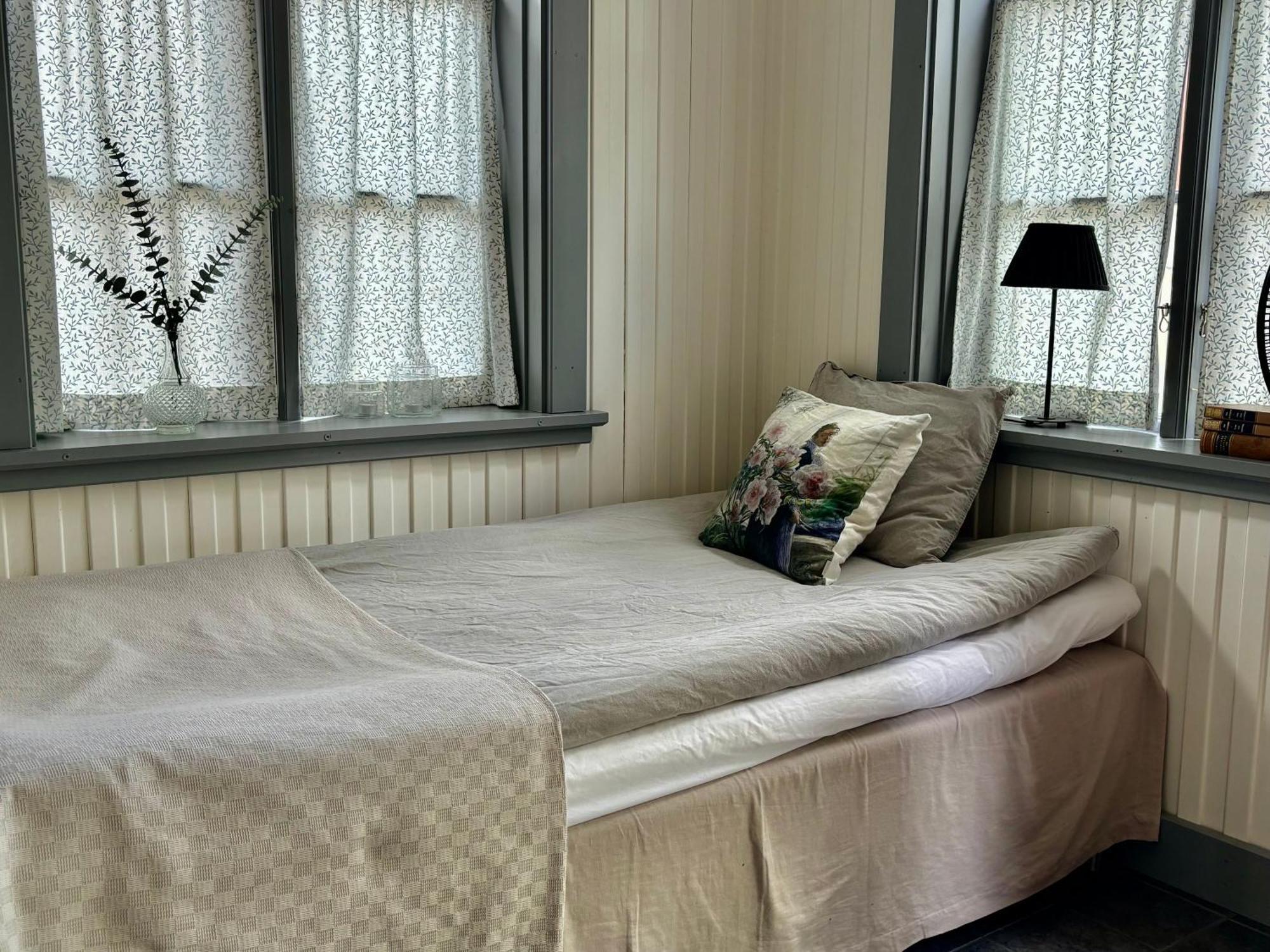 Lydde Gard Hotel Kinna Ngoại thất bức ảnh
