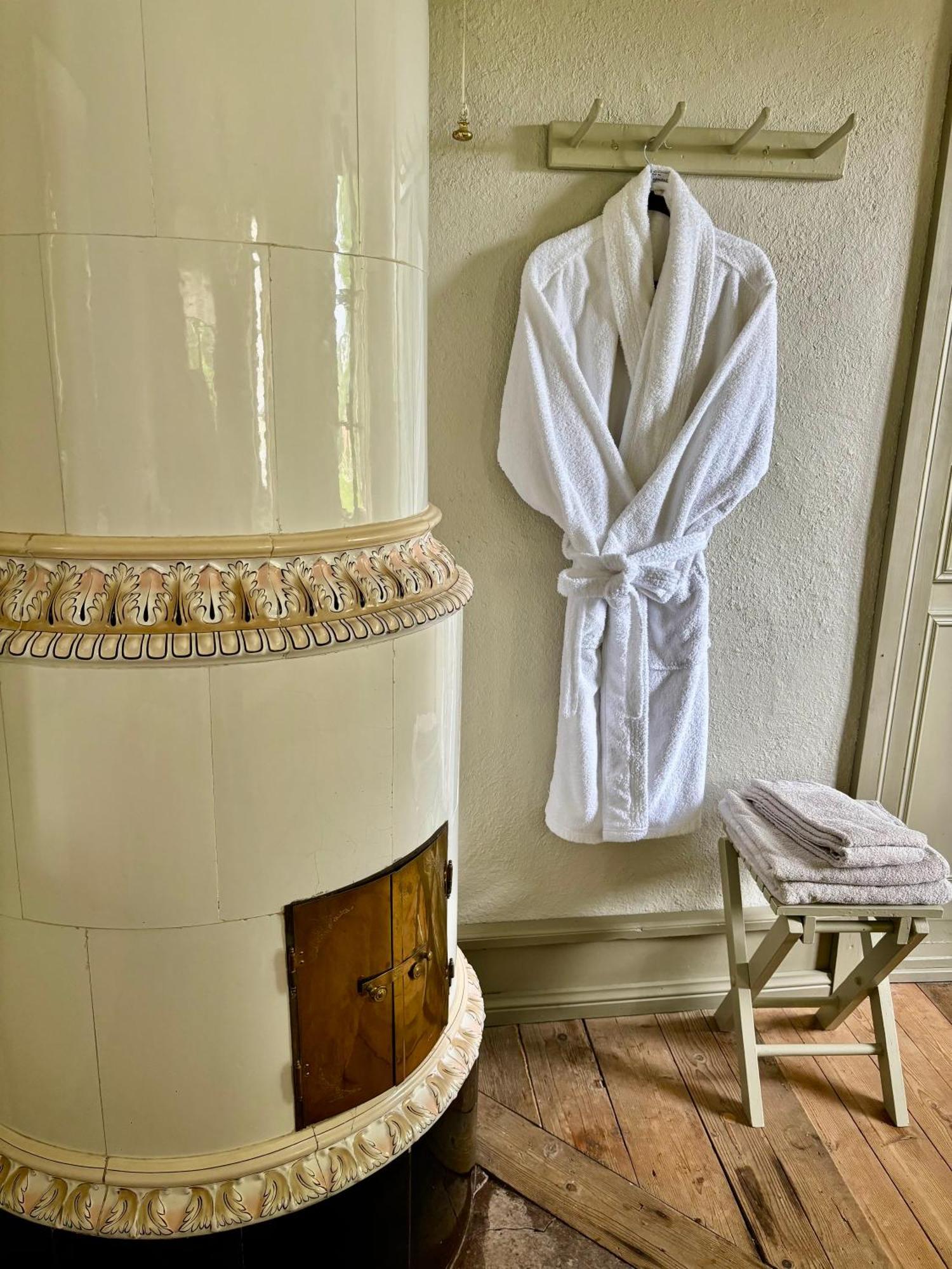 Lydde Gard Hotel Kinna Ngoại thất bức ảnh